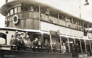 1936-ca-goddefroy-im-hamburger-hafen-klein 1936-ca-goddefroy-im-hamburger-hafen-klein