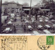 1926-04-15-terrassen-am-bahnhof-grunewald-klein_0