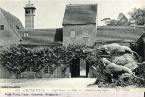 1910-ca-jagdschloss-mit-toetungsdenkmal-klein