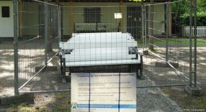 2014-06-18-dsc04634-karolingerplatz-heidelberger-platz-bc3a4nke-klein
