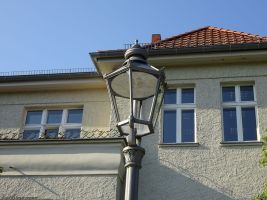 2018-05-13-karolingerplatz-6-led-modellaterne-dsc03653-klein