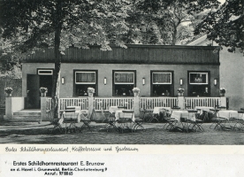 1955-ca-erstes-schildhornrestaurant-brunow-klein
