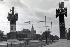 1937-09-27-bahnhof-heerstrasse-mussolini-besuch-klein
