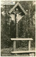 1933-Kreuz-Spende-fuer-erste-kathholische-Kirche-im-Grunewald-klein